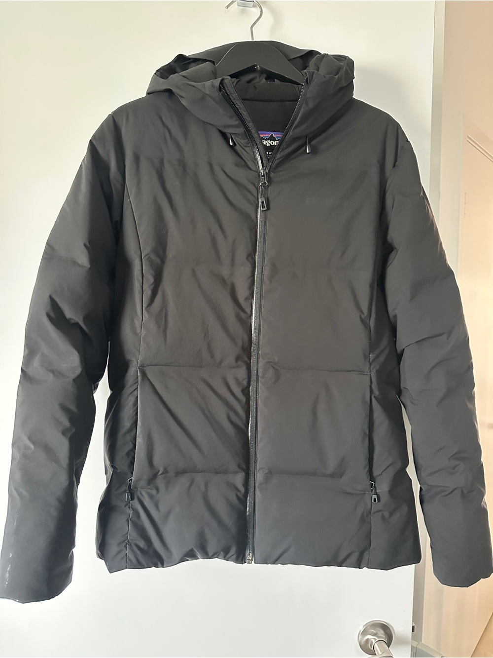 Women’s Patagonia Glacier Black Down Jacket- Medium